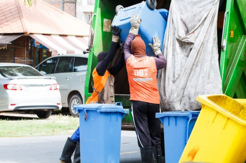 Efficient waste removal during house clearance